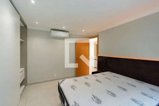 Quarto 1 de casa para alugar com 2 quartos, 154m² em Igara, Canoas