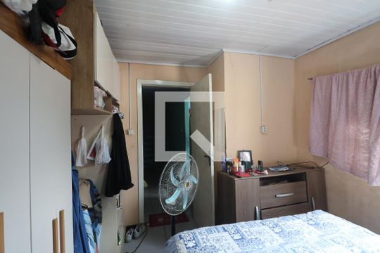 Quarto de casa para alugar com 8 quartos, 355m² em São José, Canoas
