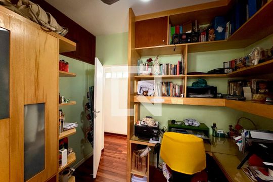 Apartamento à venda com 3 quartos, 136m² em Laranjeiras, Rio de Janeiro