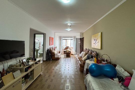 Sala de casa à venda com 4 quartos, 300m² em Parque dos Passaros, São Bernardo do Campo