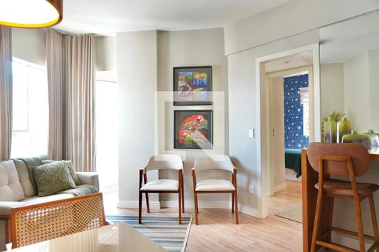 Sala  de apartamento à venda com 3 quartos, 95m² em Santo Antônio, Belo Horizonte