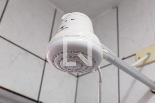 Banheiro 1 de casa para alugar com 3 quartos, 260m² em Jardim Aida, Guarulhos