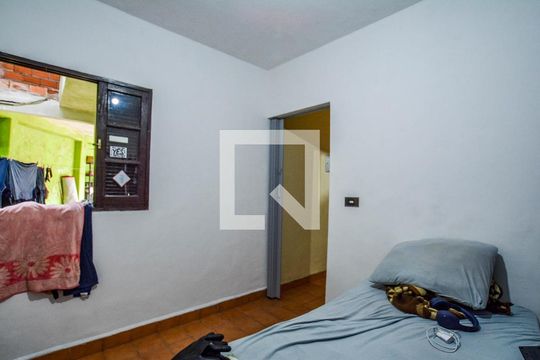 Quarto 2 de casa para alugar com 4 quartos, 250m² em Vila Suíça, Santo André
