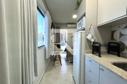 Studio de kitnet/studio para alugar com 1 quarto, 23m² em Campeche, Florianópolis