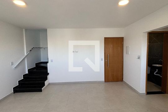 Apartamento à venda com 2 quartos, 98m² em Utinga, Santo André