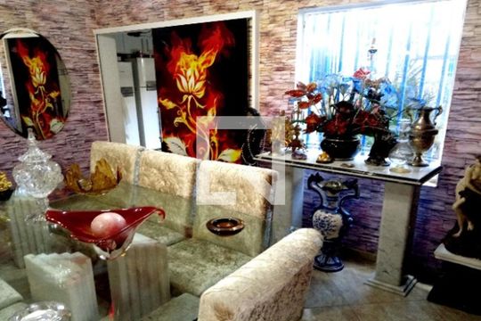 Sala de casa à venda com 3 quartos, 192m² em Jardim Taboao, São Paulo