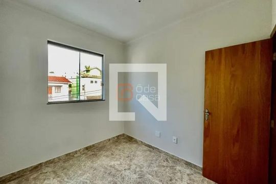 Casa para alugar com 3 quartos, 94m² em Santa Amelia, Belo Horizonte