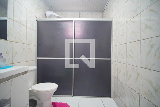 Banheiro de apartamento para alugar com 1 quarto, 80m² em Santos Dumont, São Leopoldo