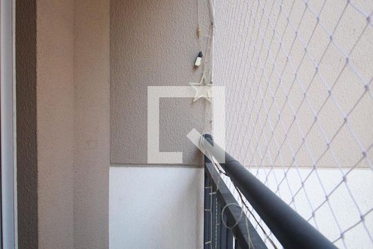Apartamento à venda com 2 quartos, 43m² em Parque Reboucas, São Paulo