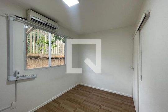 Apartamento à venda com 2 quartos, 42m² em Santo Afonso, Novo Hamburgo
