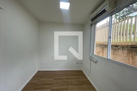 Apartamento à venda com 2 quartos, 42m² em Santo Afonso, Novo Hamburgo