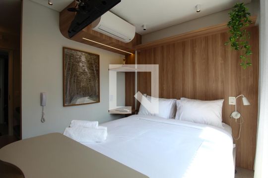 Sala/Quarto de kitnet/studio para alugar com 1 quarto, 21m² em Indianópolis, São Paulo