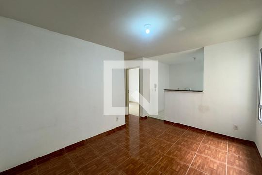 Apartamento para alugar com 2 quartos, 44m² em Água Chata, Guarulhos