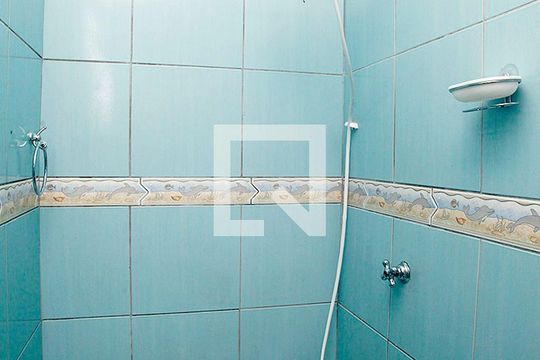 Banheiro de apartamento para alugar com 1 quarto, 56m² em Centro Histórico, Porto Alegre