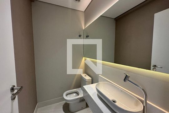Lavabo de apartamento para alugar com 3 quartos, 228m² em Alphaville Empresarial, Barueri