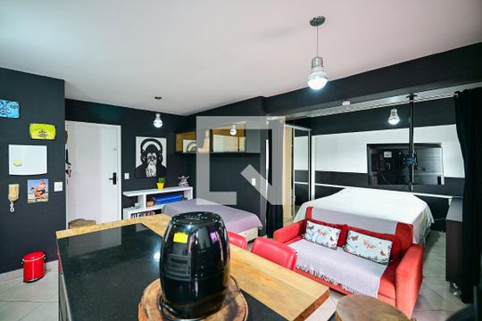 Sala de apartamento para alugar com 1 quarto, 59m² em Morumbi, São Paulo