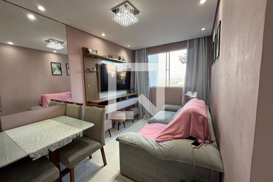 Sala de apartamento à venda com 2 quartos, 47m² em Jardim do Lago, Osasco