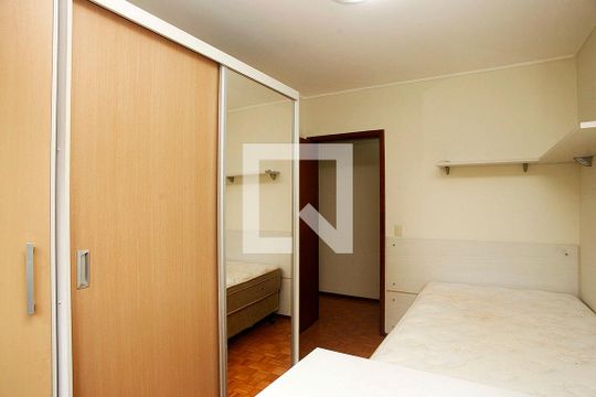 Quarto 1 de apartamento à venda com 2 quartos, 78m² em Rio Branco, Porto Alegre