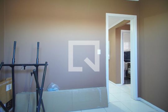 Quarto 1 de apartamento para alugar com 2 quartos, 45m² em Rubem Berta, Porto Alegre
