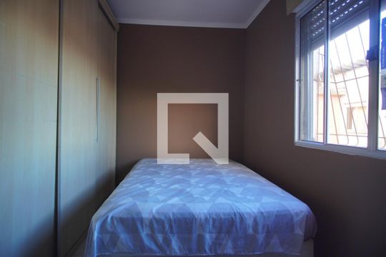 Quarto 2 de apartamento para alugar com 2 quartos, 45m² em Rubem Berta, Porto Alegre