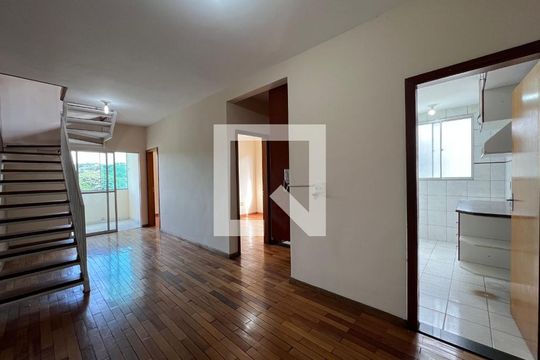Sala de apartamento para alugar com 3 quartos, 136m² em Liberdade, Belo Horizonte