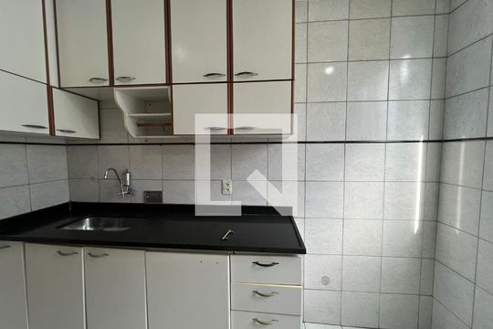 Cozinha - Armários de apartamento para alugar com 3 quartos, 136m² em Liberdade, Belo Horizonte