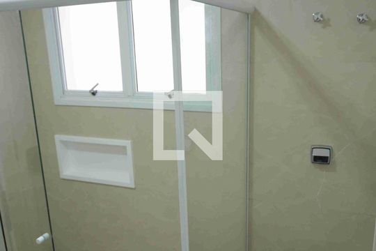 Banheiro - Suite1 Principal de casa à venda com 4 quartos, 340m² em Alphaville, Santana de Parnaíba