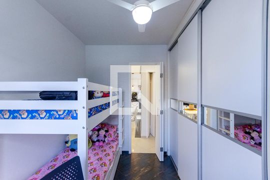 Quarto de apartamento para alugar com 2 quartos, 65m² em Vila Siqueira (zona Norte), São Paulo