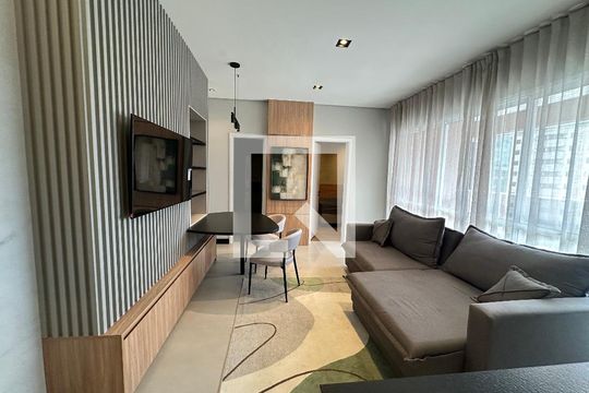 Sala de apartamento para alugar com 1 quarto, 55m² em Alphaville, Barueri