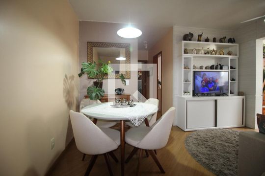 Apartamento à venda com 2 quartos, 68m² em Jardim Itu, Porto Alegre