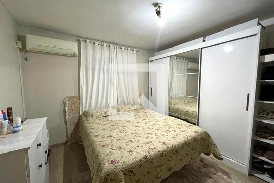 Apartamento à venda com 2 quartos, 58m² em Centro, São Leopoldo