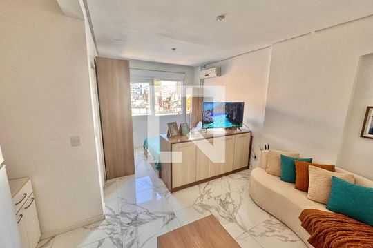 Studio  de kitnet/studio à venda com 1 quarto, 32m² em Centro Histórico, Porto Alegre