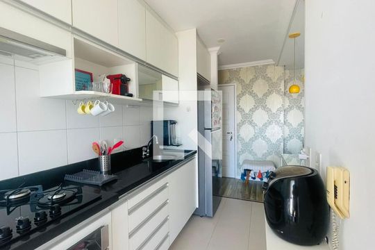 Apartamento à venda com 2 quartos, 59m² em Jardim Guanabara, Campinas