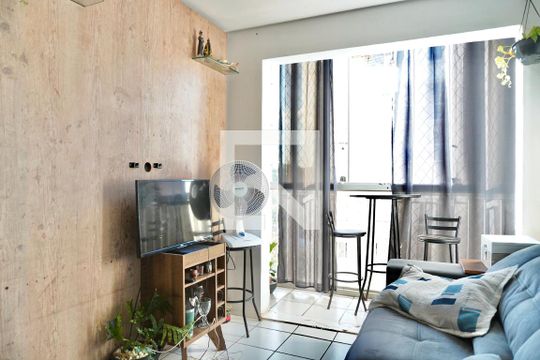 Sala de apartamento à venda com 3 quartos, 64m² em Vera Cruz, Belo Horizonte