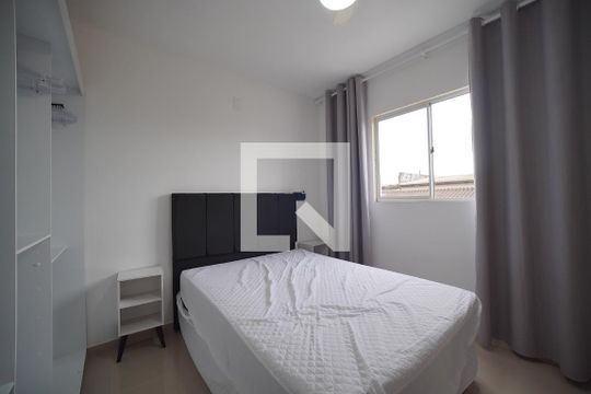 Quarto 2 de casa para alugar com 2 quartos, 60m² em São João do Rio Vermelho, Florianópolis