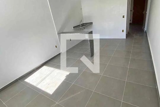 Casa para alugar com 1 quarto, 47m² em Marambaia, São Gonçalo