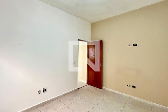 Casa para alugar com 1 quarto, 36m² em Parque Continental Ii, Guarulhos