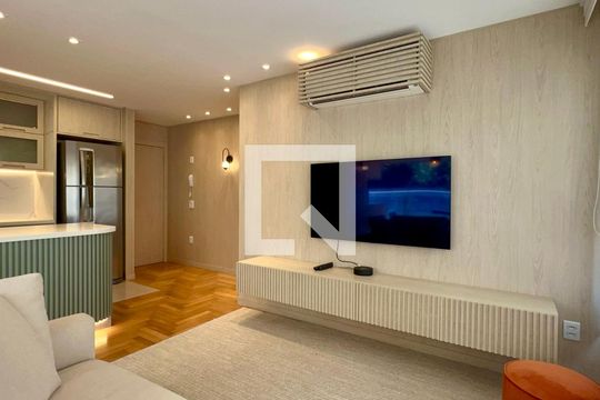Apartamento à venda com 2 quartos, 70m² em Jardins, São Paulo
