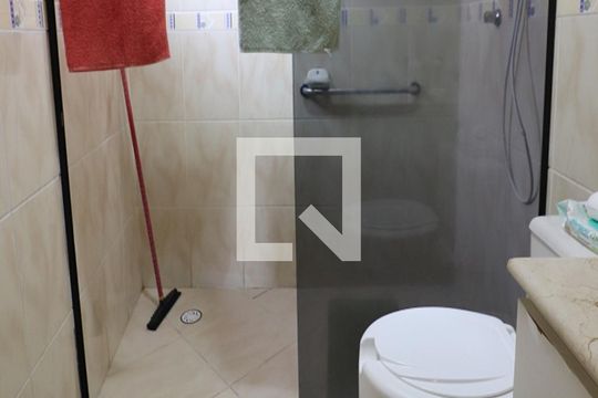 Quarto 1 - Suíte Banheiro  de casa à venda com 4 quartos, 126m² em Jardim Santo André Cdhu, Santo André