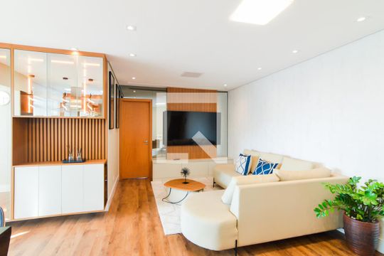 Apartamento à venda com 3 quartos, 110m² em Vila Galvão, Guarulhos