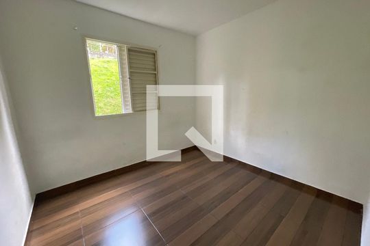 Quarto 1 de apartamento para alugar com 2 quartos, 52m² em Jardim Arco-iris, Cotia