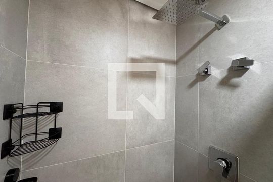 Banheiro de apartamento à venda com 1 quarto, 26m² em Vila Regente Feijó, São Paulo