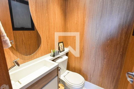 Lavabo de apartamento para alugar com 3 quartos, 147m² em Tijuca, Rio de Janeiro