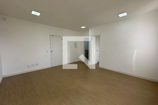 Sala de apartamento para alugar com 1 quarto, 54m² em Jardim Maria Helena, Barueri