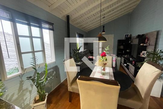 Casa à venda com 2 quartos, 299m² em Rondônia, Novo Hamburgo