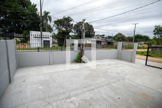 Vista da Sala/Cozinha de casa para alugar com 2 quartos, 45m² em Planalto, Viamão