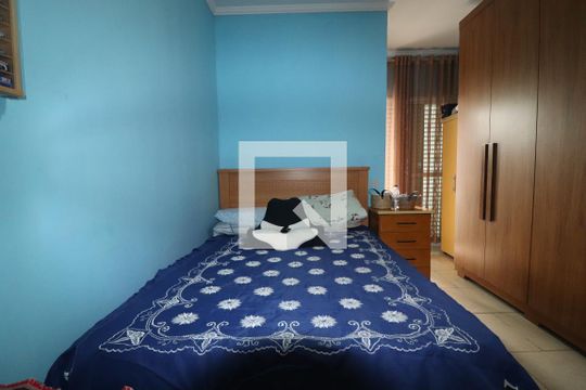 Quarto 1 suíte de casa para alugar com 3 quartos, 116m² em Cidade São Jorge, Santo André