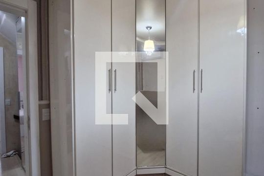Quarto de casa de condomínio à venda com 3 quartos, 146m² em Sarandi, Porto Alegre