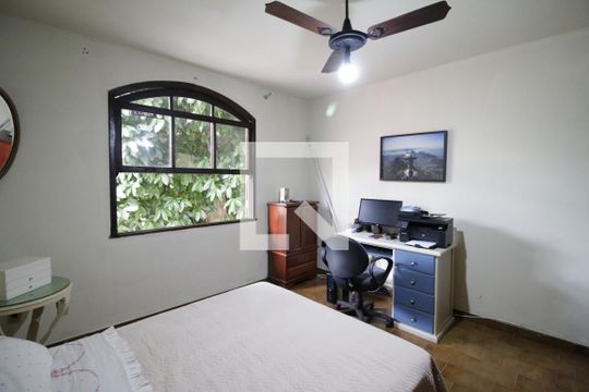 Casa de Condomínio à venda com 5 quartos, 350m² em Anil, Rio de Janeiro