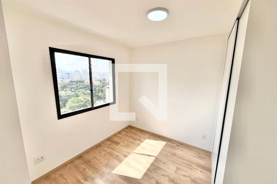 Sala/Quarto/Cozinha de kitnet/studio para alugar com 1 quarto, 31m² em Parada Inglesa, São Paulo